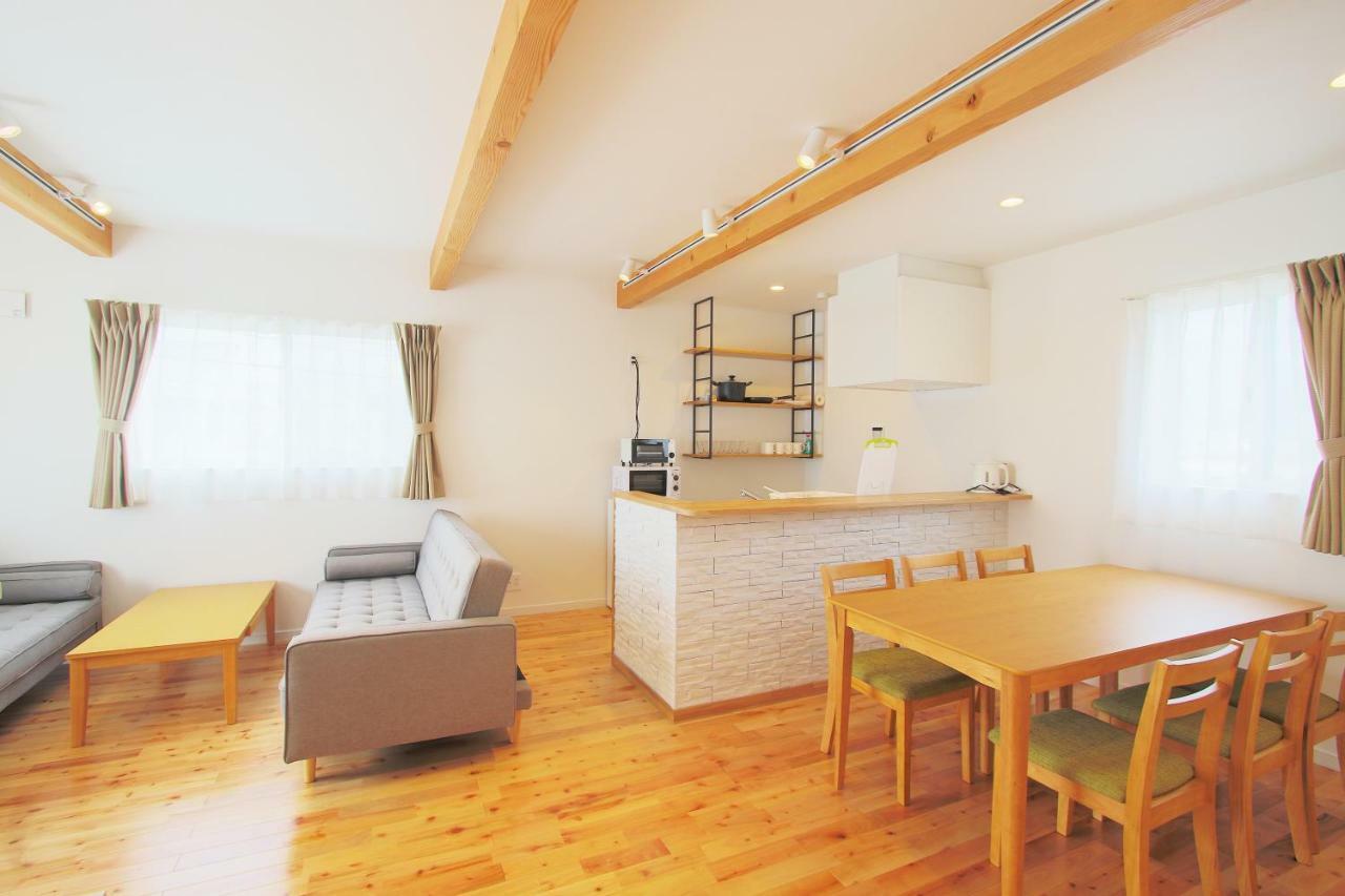 Villas Waraku Fujiyoshida Luaran gambar